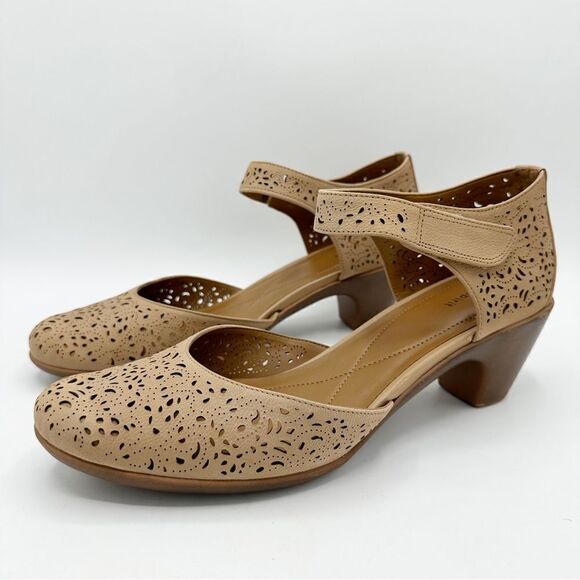 Easy Spirit Cindie Mary Jane Heels Taupe Size 12 Wide - Picture 2 of 14